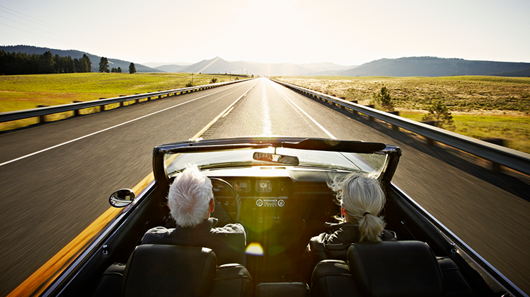 insight-retirement-couple-convertible-road-746-419.png